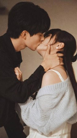 Thập Niên Trùng Sinh Năm 80 Người Vợ Xinh Đẹp Làm Chủ Gia Đình